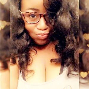 Meet your Posher, Priscilla